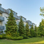 Geniale DachgeschossWohnung mit Parkett und Balkon!